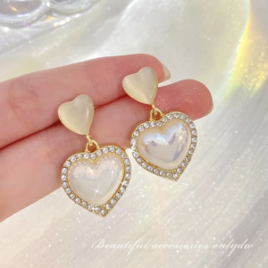 Divine Sparkle Korean Accessories Store