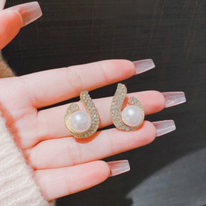 Divine Sparkle Korean Accessories Store