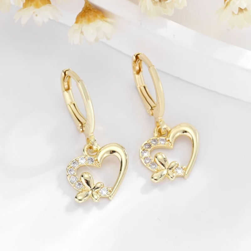 The Right Earrings for Every Face Shape