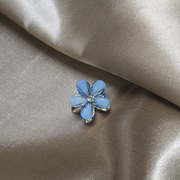 Mini Flower Claw - Image 4