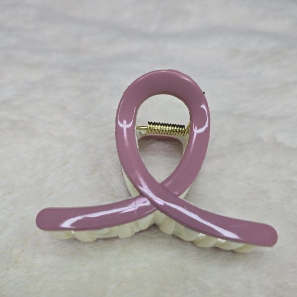 Color Loop Glossy Hair Claw – Medium - Image 7