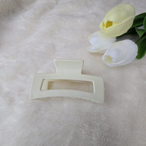 Large Matte Curved Square Hair Claw - Image 5