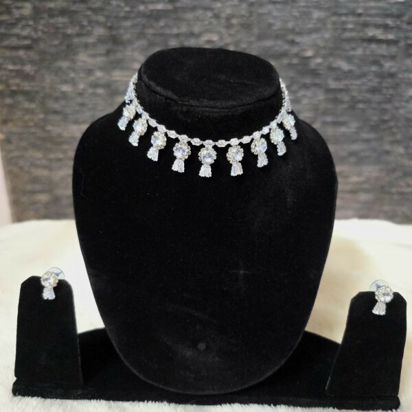 Elegant Crystal Drop Choker Necklace with Earrings
