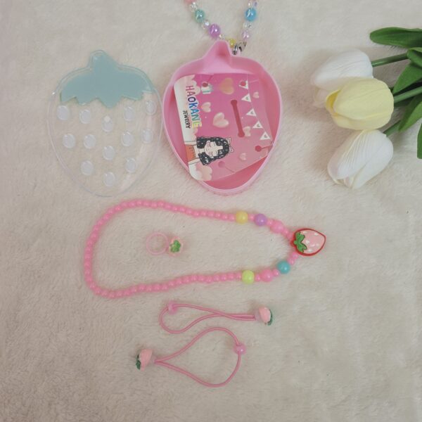 Strawberry Shaped Kids Jewelry Box – Beaded Handle & Cute Mini Accessories - Image 2