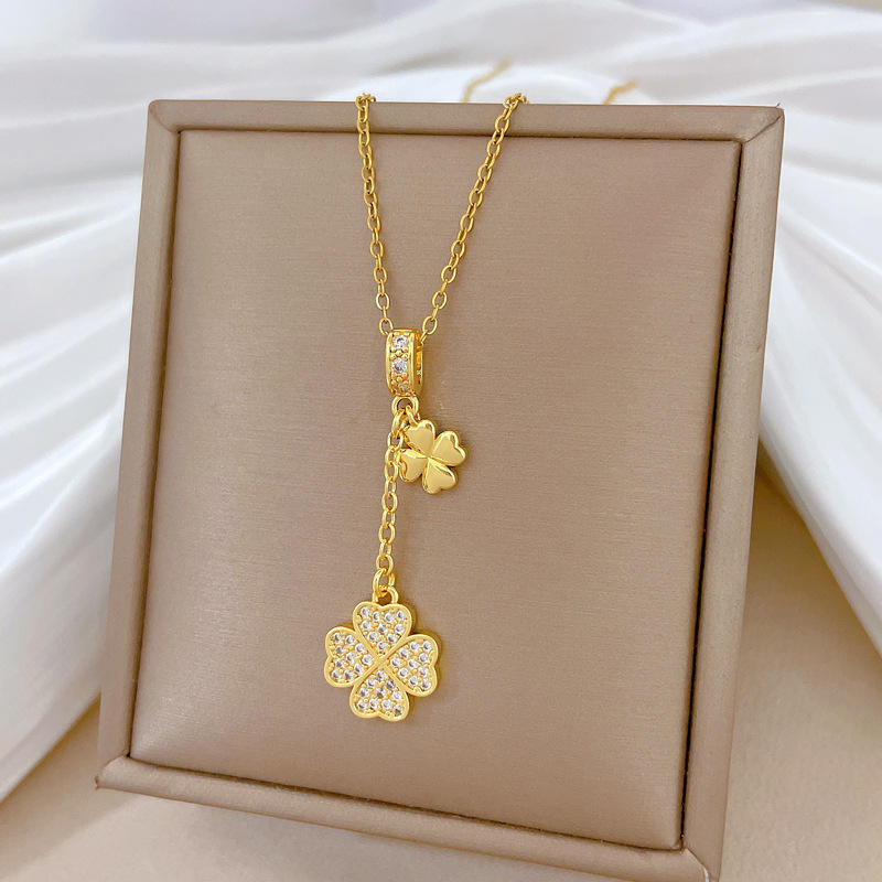Flower hanging Necklace - Image 4