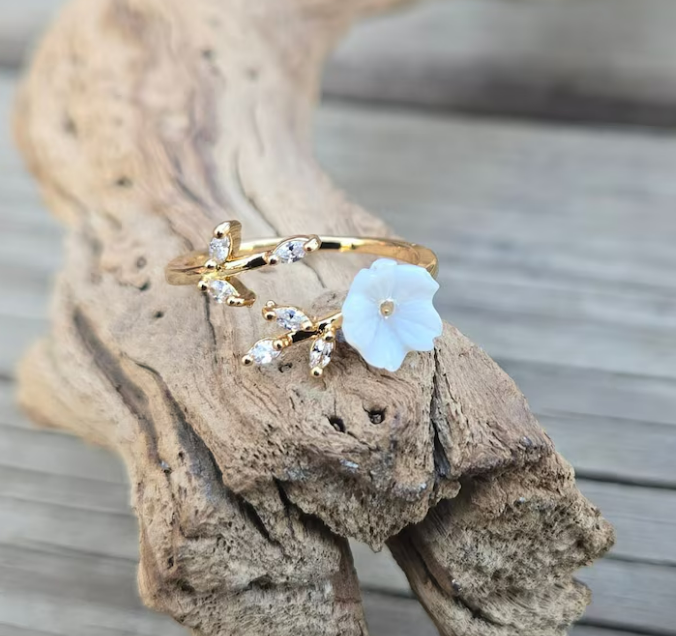 Glowing Trifecta Gemstone - Image 2