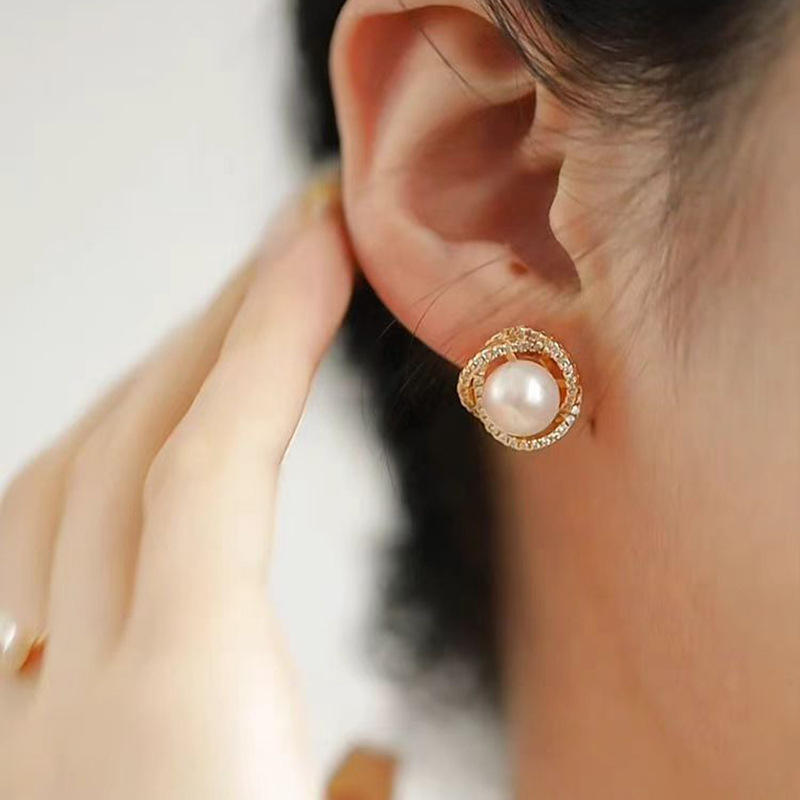 Luminous Pearl Crown - Image 9