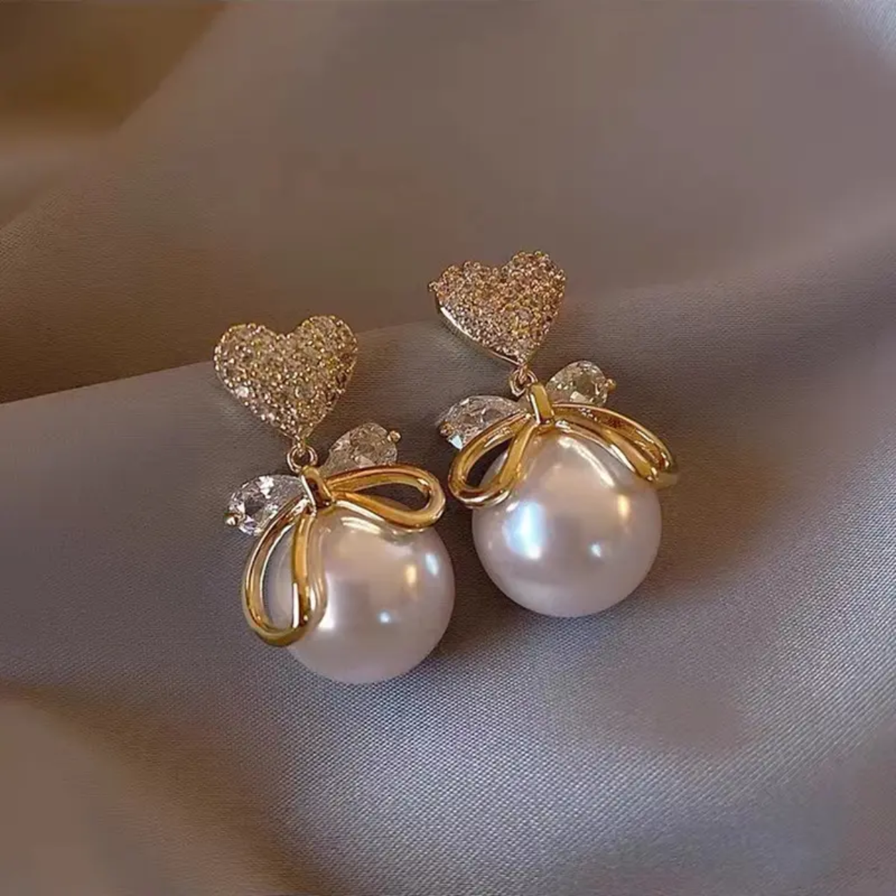 Lustrous Love Drops - Image 3