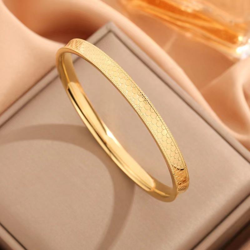 Golden Mirage Bangle - Image 6