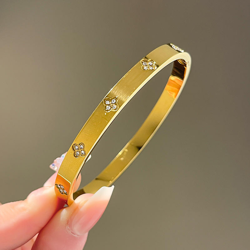 Timeless Blossom Bracelet - Image 4