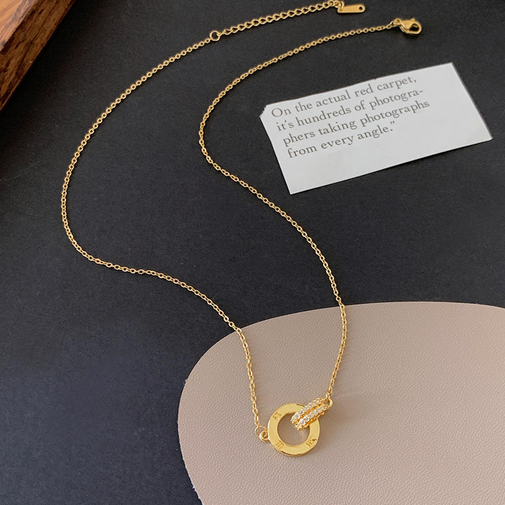 Hold Me Close Necklace - Image 3