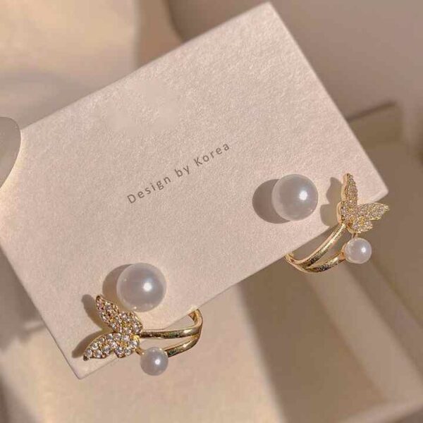 Butterfly stud
