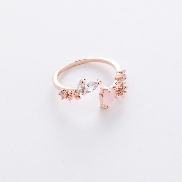 Mystic Petal Sparkle