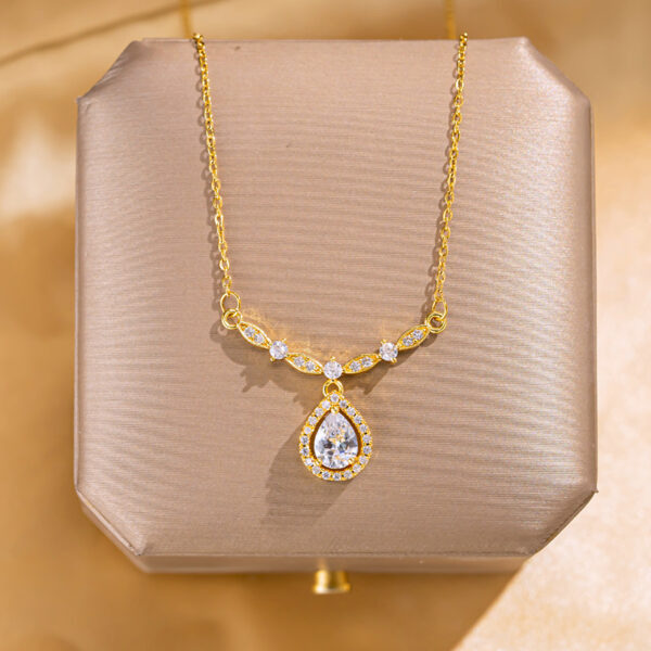 Regal Affection Necklace