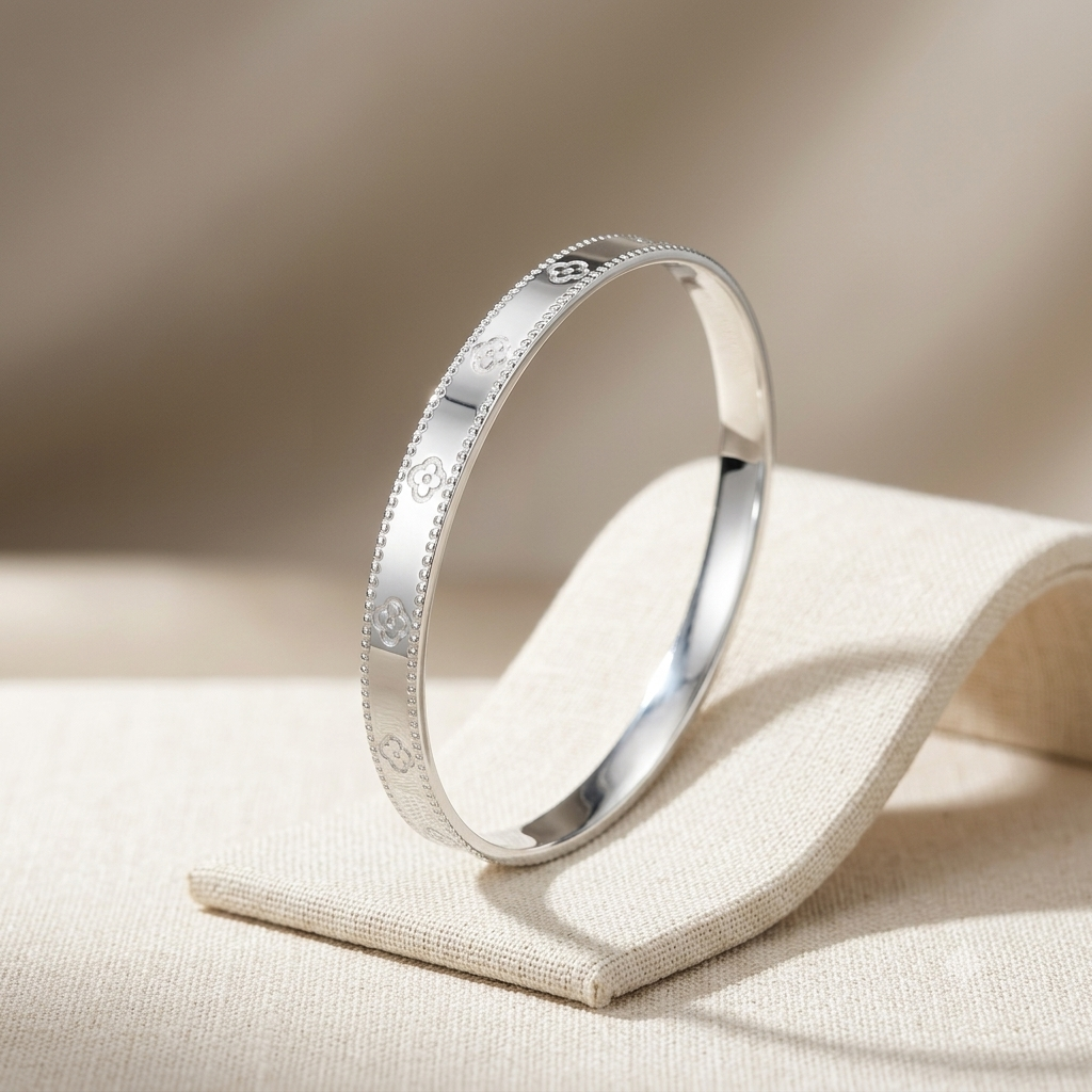 Celestial Engrave Cuff - Image 4