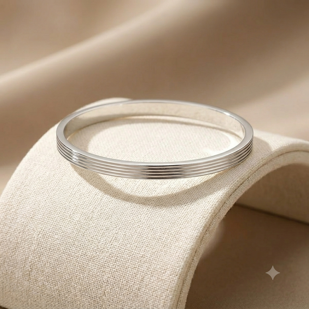 Eterna Silver Bangle - Image 3