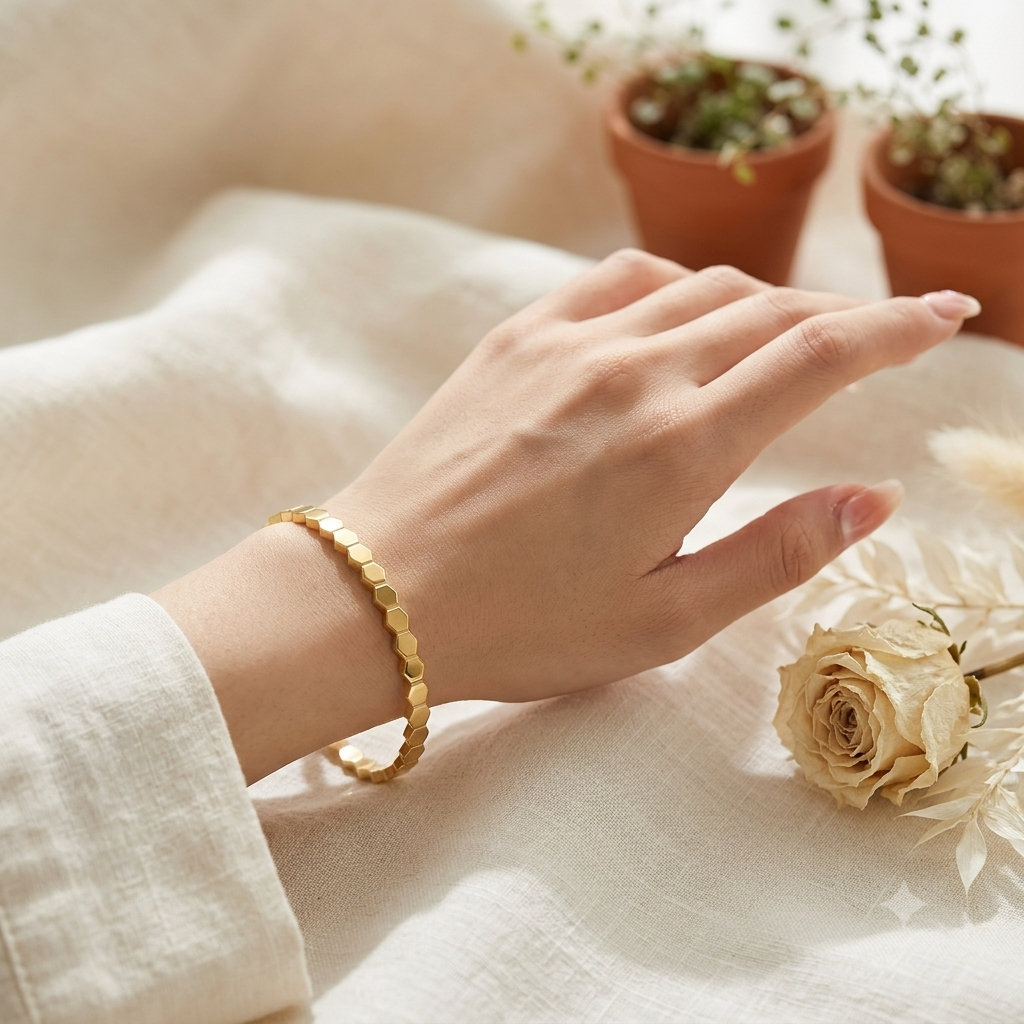 Honeycomb Luxe Bangle - Image 2